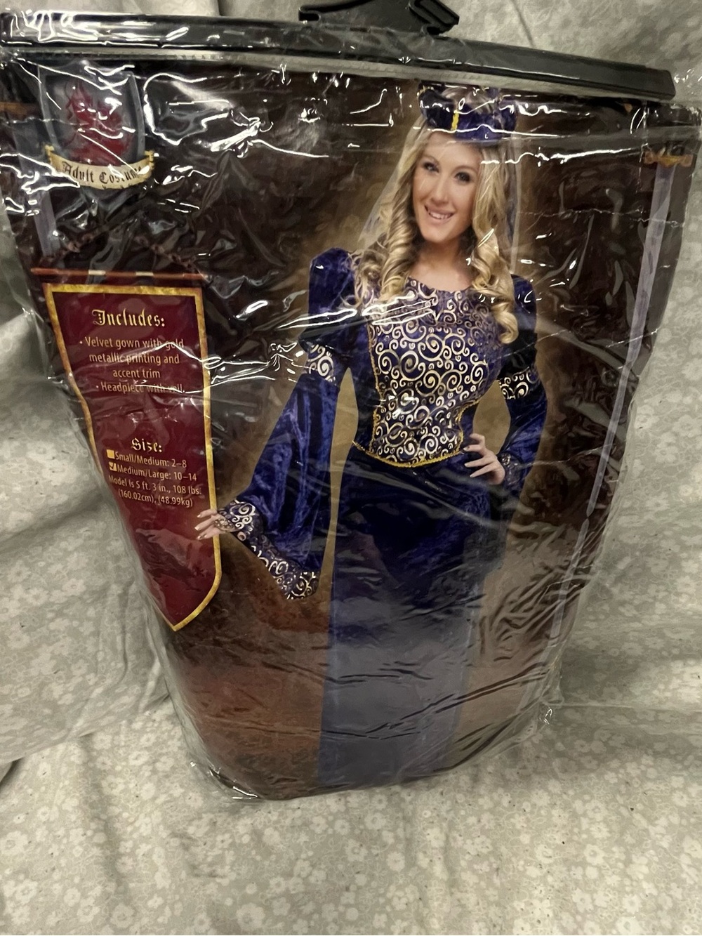 NEW  Renaissance Maiden